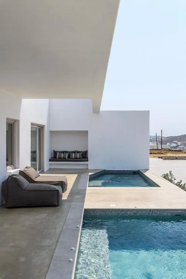 Muro Suites オルノス アパートホテル